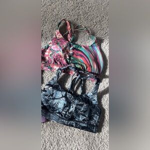 Lululemon sports bras Lot 2